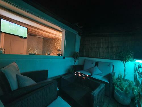 New Villa In Old Center - Pag