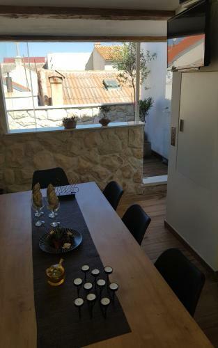 New Villa In Old Center - Pag