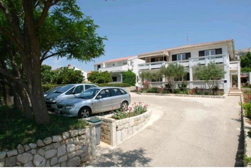 Apartments With A Parking Space Pag - 18848