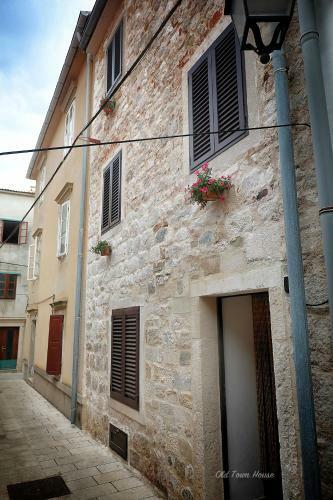 Villa Old Town House