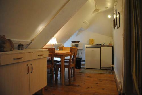 Hostal Chambres D'h�tes Chez Mounie