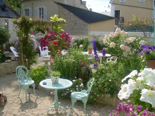 Hostal Chambres D'h�tes Chez Mounie