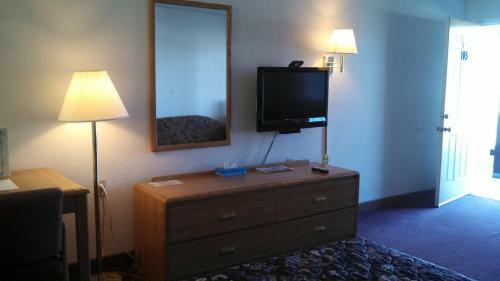Motel Scenic Rivers Inn