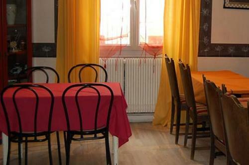 Hotel H�tel Des Jacobines