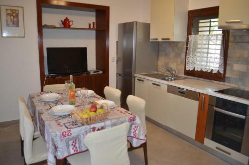 Apartments Mare