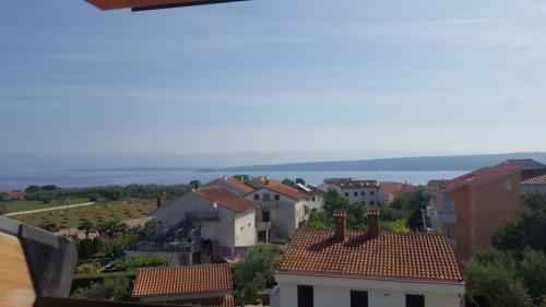 Apartment Alara With A Sea View