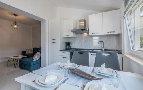 Apartamento Pansion Dujmovi? 2