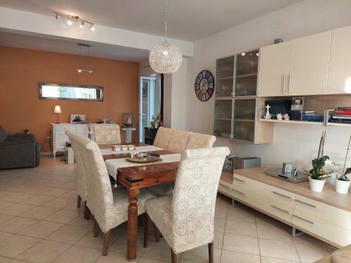 Villa Holiday Home Rajna