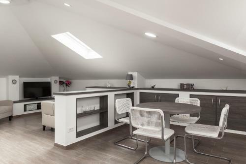 Luxury Apartments Vila Carissa
