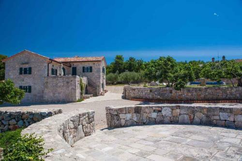 Holiday Home In Malinska/insel Krk 31297