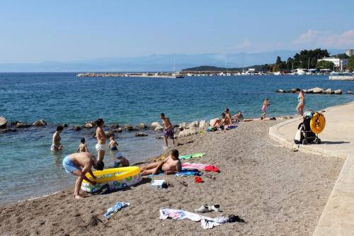 Apartments By The Sea Malinska (krk) - 5463