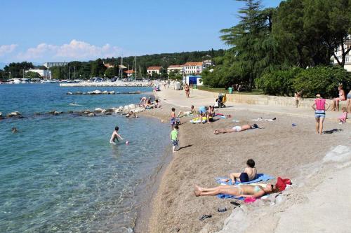 Apartments By The Sea Malinska (krk) - 5463