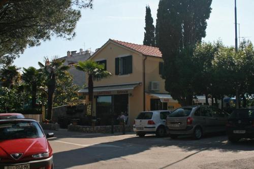 Apartments By The Sea Malinska (krk) - 5463