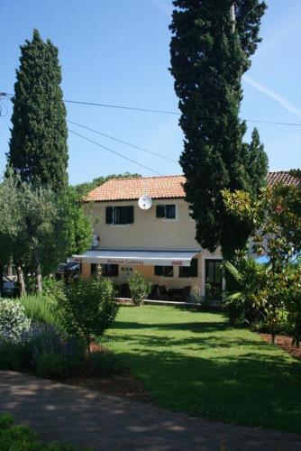 Apartments By The Sea Malinska (krk) - 5463