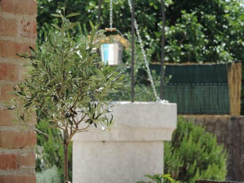 Three Bedroom Stone Villa Lusa With A Pool