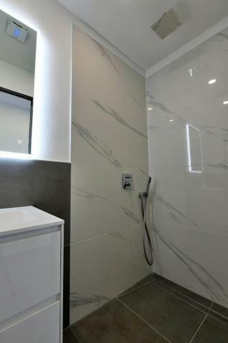 Hostal Apartments Mary