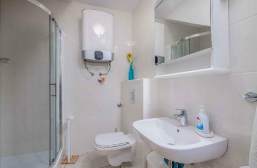 Holiday Home In Malinska - Insel Krk 42211