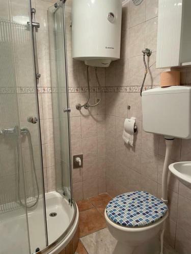 Hostal Apartments Pape