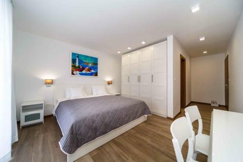 Holiday Home In Malinska - Insel Krk 42219