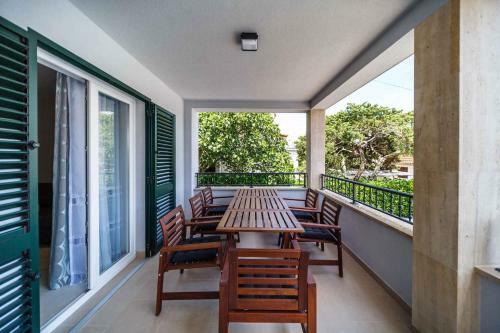 Holiday Home In Malinska - Insel Krk 42219
