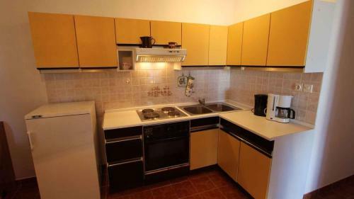 Hostal Apartments Tonica