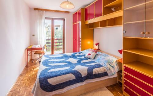 Three-bedroom Apartment Meden