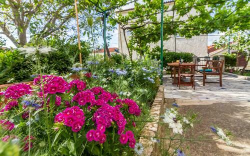 Three-bedroom Apartment Meden
