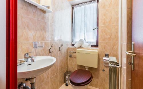 Three-bedroom Apartment Meden