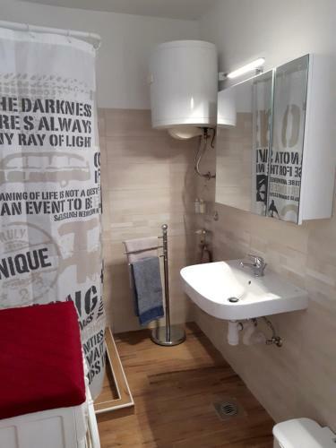 Three-bedroom Apartment Meden