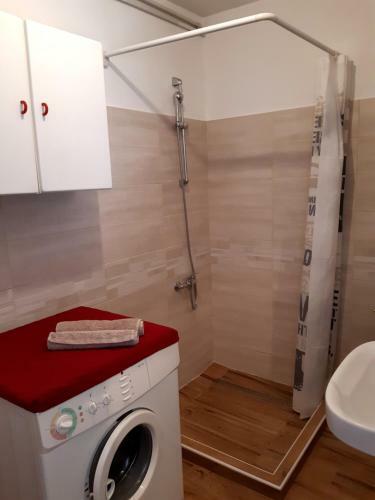 Three-bedroom Apartment Meden