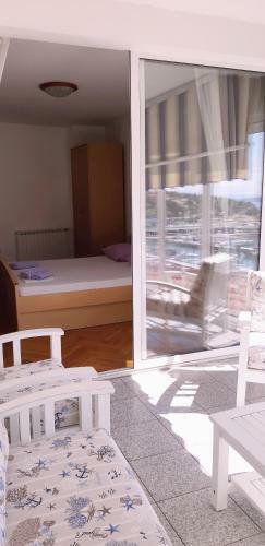 Hostal Apartmani I Restoran Stara Po?ta