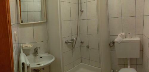 Hostal Apartmani I Restoran Stara Po?ta