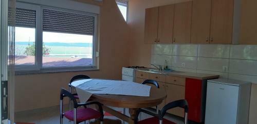 Hostal Apartmani I Restoran Stara Po?ta