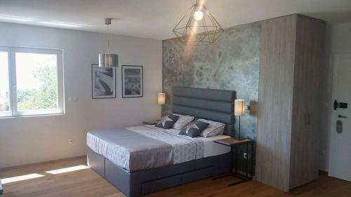 Perec Apartments