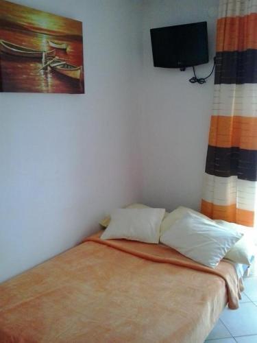 Apartments With A Parking Space Novi Vinodolski - 15292
