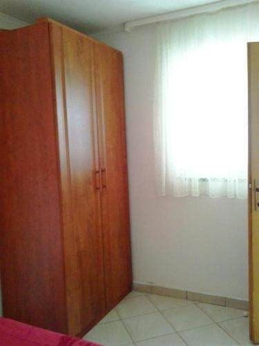 Apartments With A Parking Space Novi Vinodolski - 15292