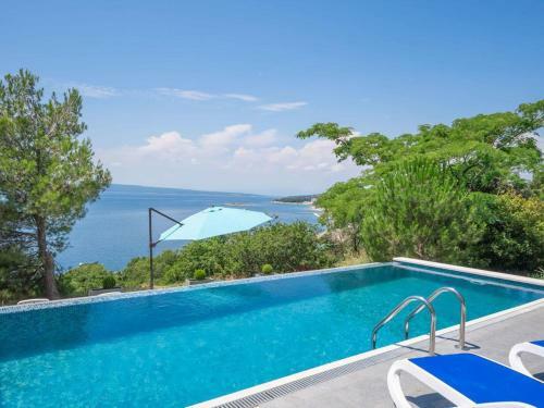 Apartamento Novi Lux