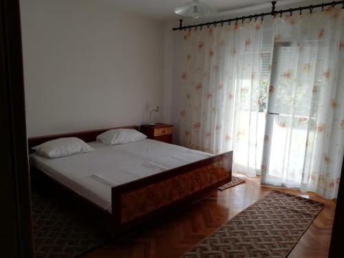 Apartment Novi Vinodolski 15831a