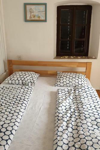 Holiday Apartments Novi Vinodolski - 17708