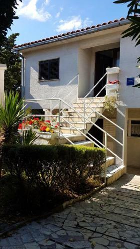 Apartments Mirjana