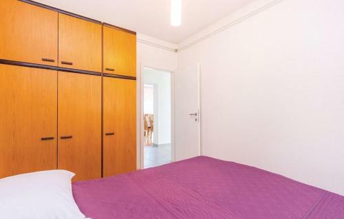 Big White Apartment
