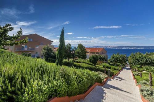 Apartment In Novi Vinodolski With Shared Facilities