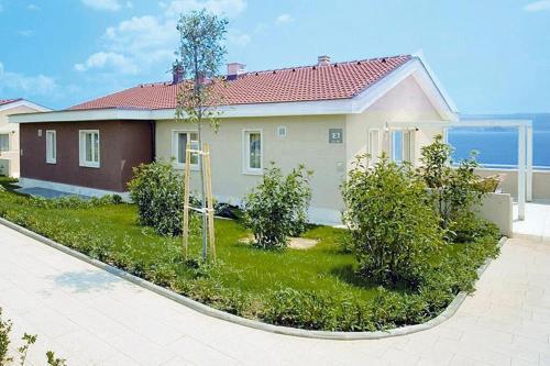 Apartment In Novi Vinodolski With Shared Facilities