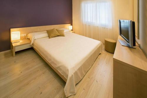 Apartment In Novi Vinodolski With Shared Facilities