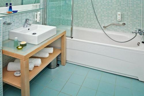 Apartment In Novi Vinodolski With Shared Facilities