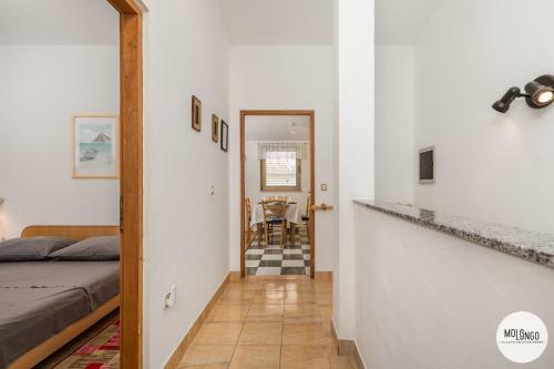 Apartments Marija With Balcony