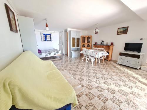 Apartments Levant