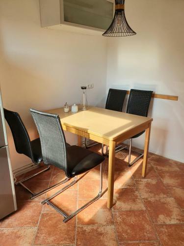 Apartamento Helle, Moderne Altbauwohnung In Zentrumsn�he