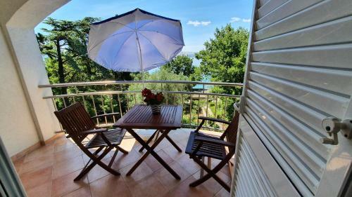 Sea Side Apartments 4*