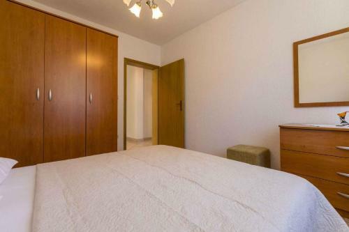 Apartments In Povile 39116